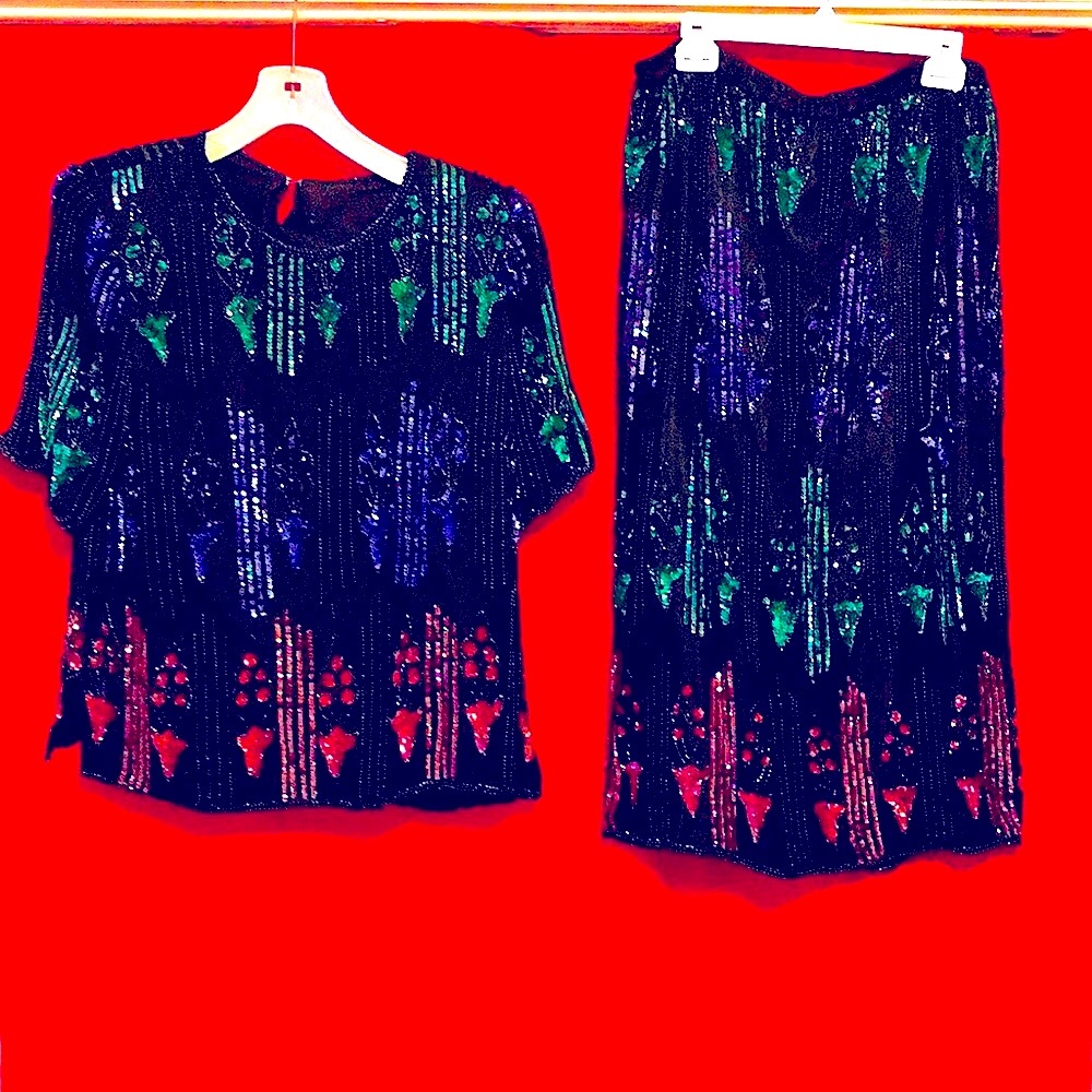 Ornate  2!piece beaded after five outfit